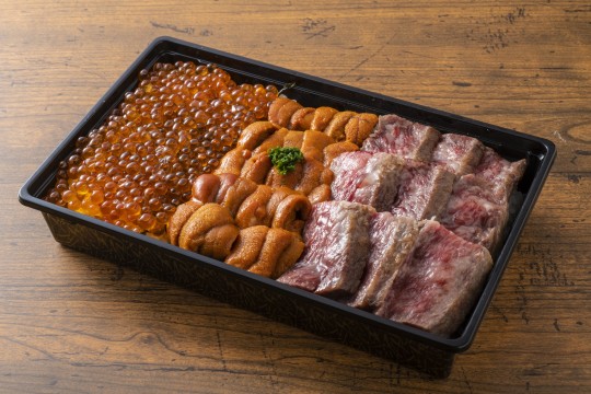 Kichijoji Meat Dress Seafood Bowl Main Store