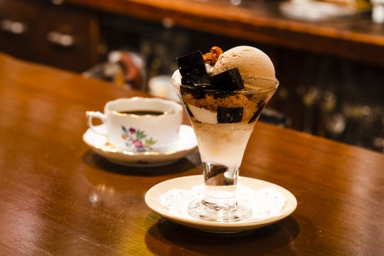 "Coffee shop gelato parfait" set 1,600 yen, single item 1,030 yen