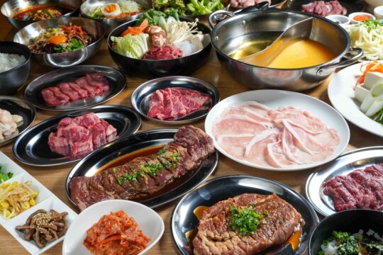 [肉光] 烤肉、火鍋、壽喜燒自助餐形象
