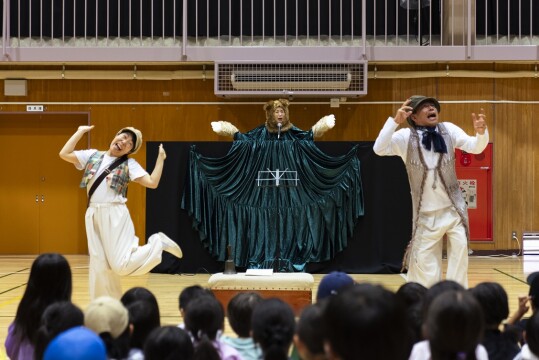Photo © 西野正将