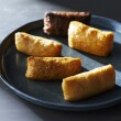 画像上より、黒豆狸いなり 価格：1個152円/五目いなり 価格：1個173円/生姜いなり 価格：1個141円/豆狸いなり 価格：1個130円/わさびいなり 価格：1個130円　※全て税込