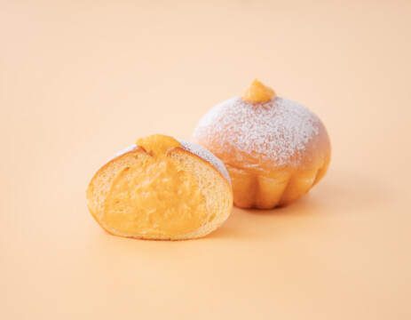 【BAKERYやすべぇ。】「日光御養卵の限界くりーむぱん。」