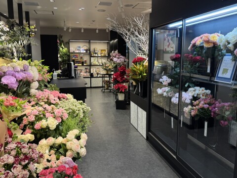 日比谷花壇 西武池袋店　店内