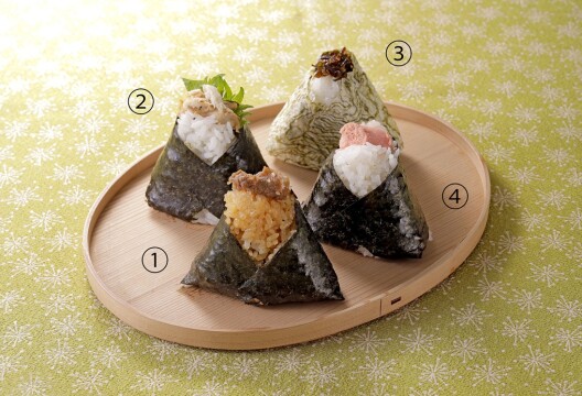 【にぎりめし てっぺん】