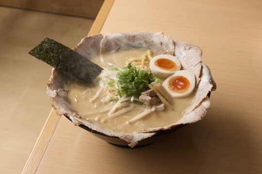 【らーめん喜一郎】 「道産四元豚特製チャーシュー麺」