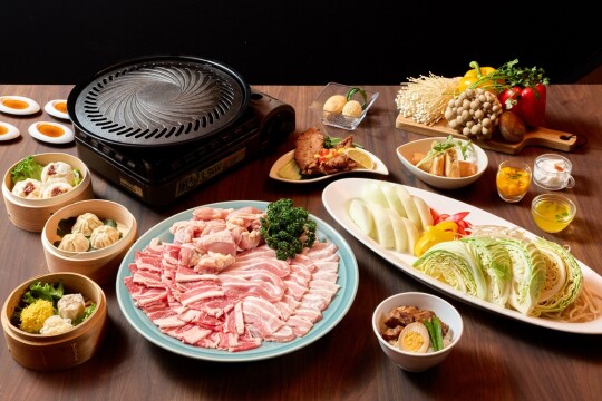 ＊画像は4人前のイメージです ＊価格は税込です