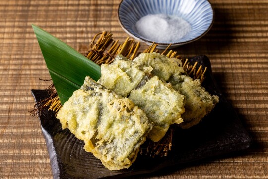 なめろうの磯辺天ぷら　790円(税込)